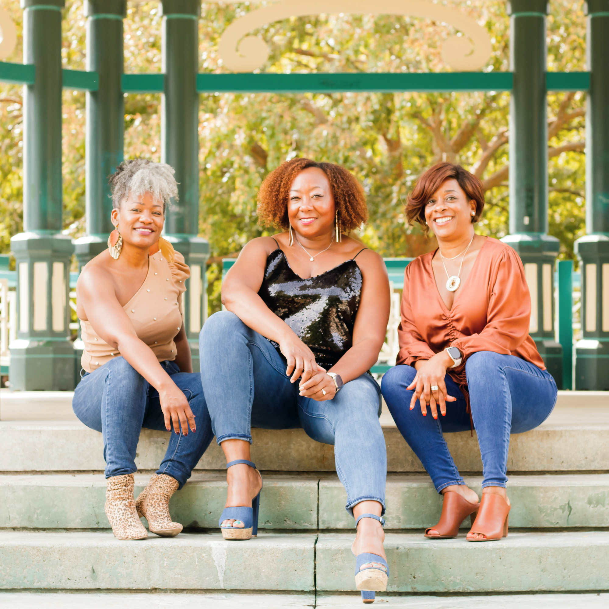 Decatur Square Canon Decatur Square Photoshoot in Atlanta Metro-Area | Shoott
